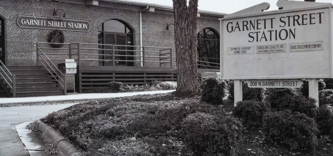 garnett station train station